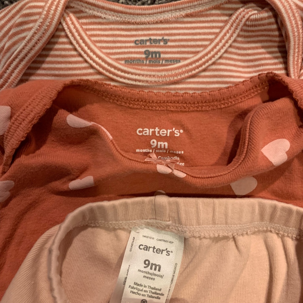 Carter's 9 Piece Bundle - Picture 12 of 16